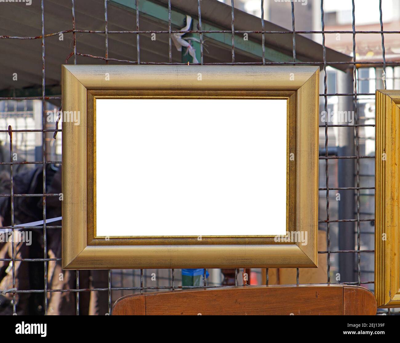 Picture of outside hi-res stock photography and images - Alamy