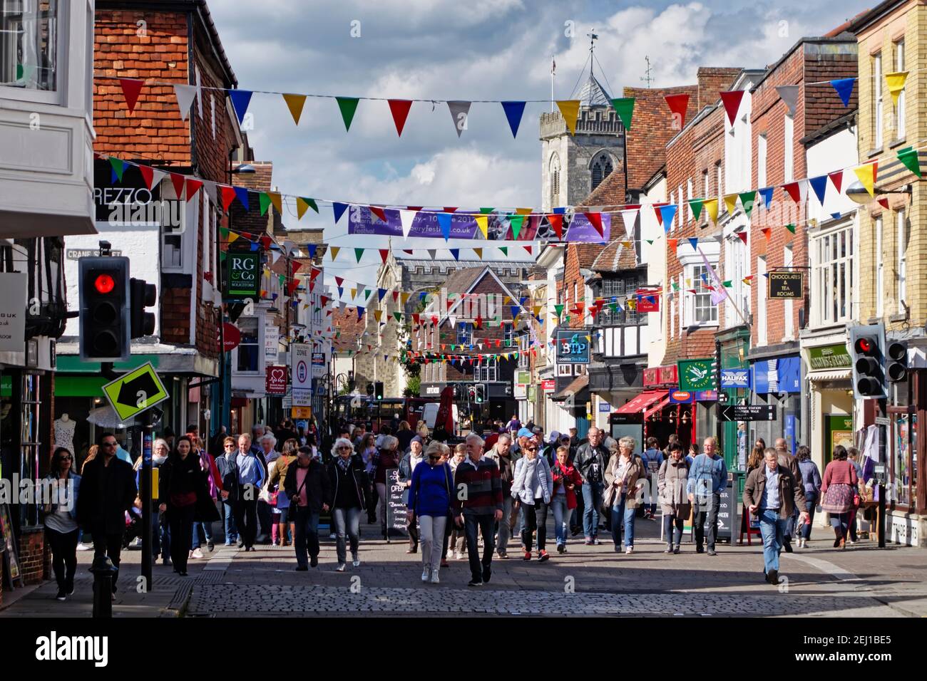 Salisbury, Wiltshire, UK - May 13 2017: The High Street in Salisbury, Wiltshire, England, United Kingdom, very busy with shoppers and tourists Stock Photo