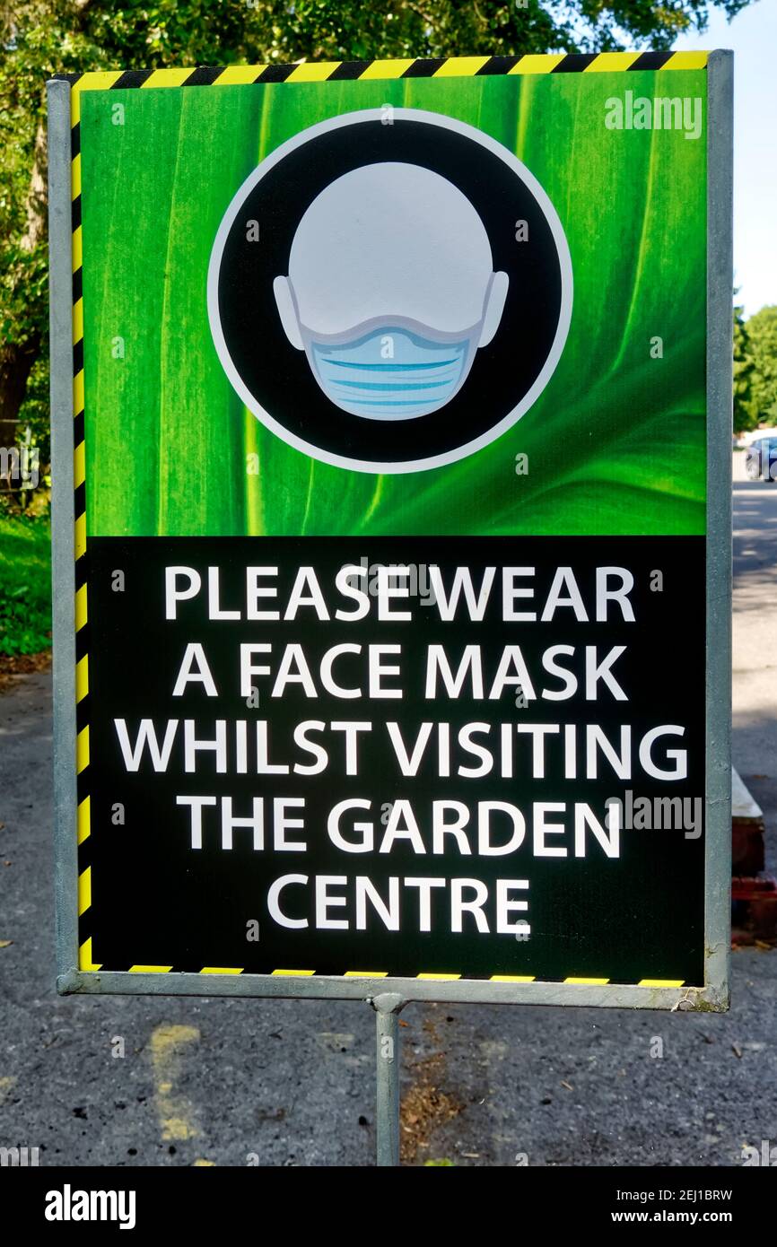 Crockerton, Wiltshire / UK - September18 2020: A Please wear a face mask sign at Crockerton garden centre near Warminster, Wiltshire during Covid 19 Stock Photo