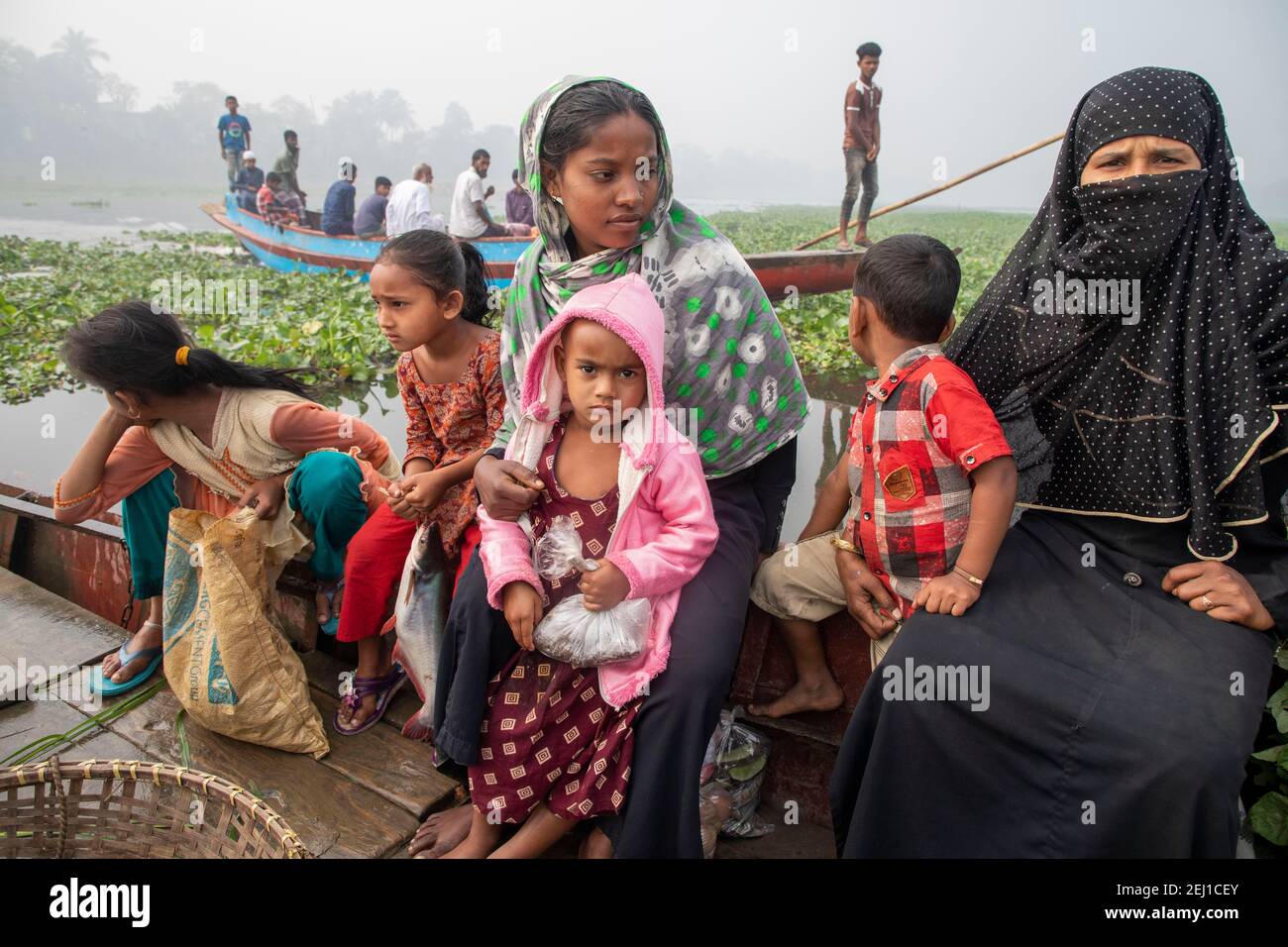 Simple Girl Village Bangladesh Stock Photo 2332334577