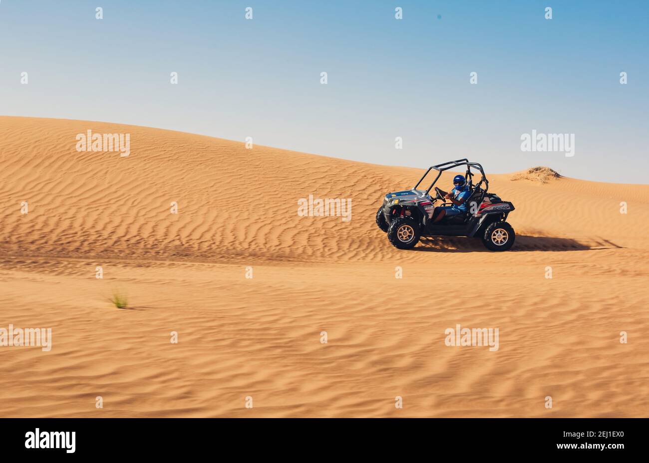 Man driving off road buggy hi-res stock photography and images - Alamy