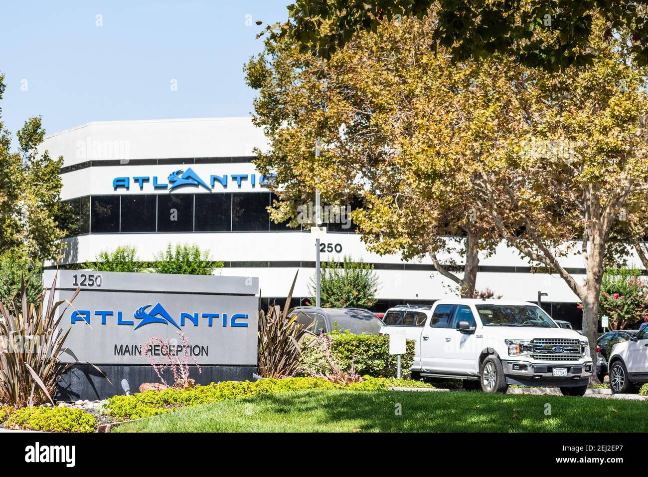 Sep 25, 2020 San Jose / CA / USA - Atlantic Aviation headquarters in Silicon Valley; Atlantic Aviation is an aviation services company that operates a Stock Photo