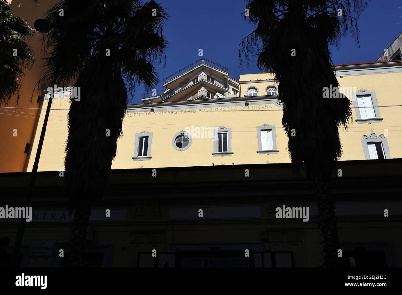 Istituto universitario suor orsola benincasa hires stock photography