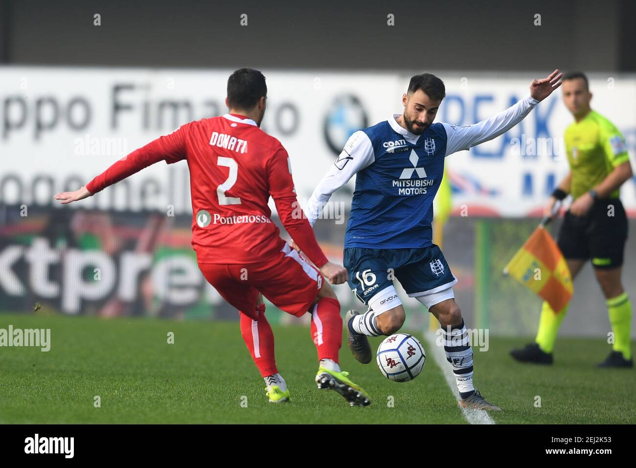 Giulio Donati Jogador Monza Durante Jogo Campeonato Italiano Serie Entre —  Fotografia de Stock Editorial © VincenzoIzzo #464936358