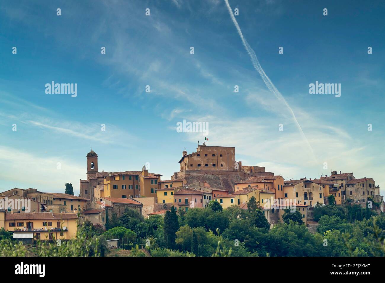 City view lari tuscany italy hi-res stock photography and images - Alamy