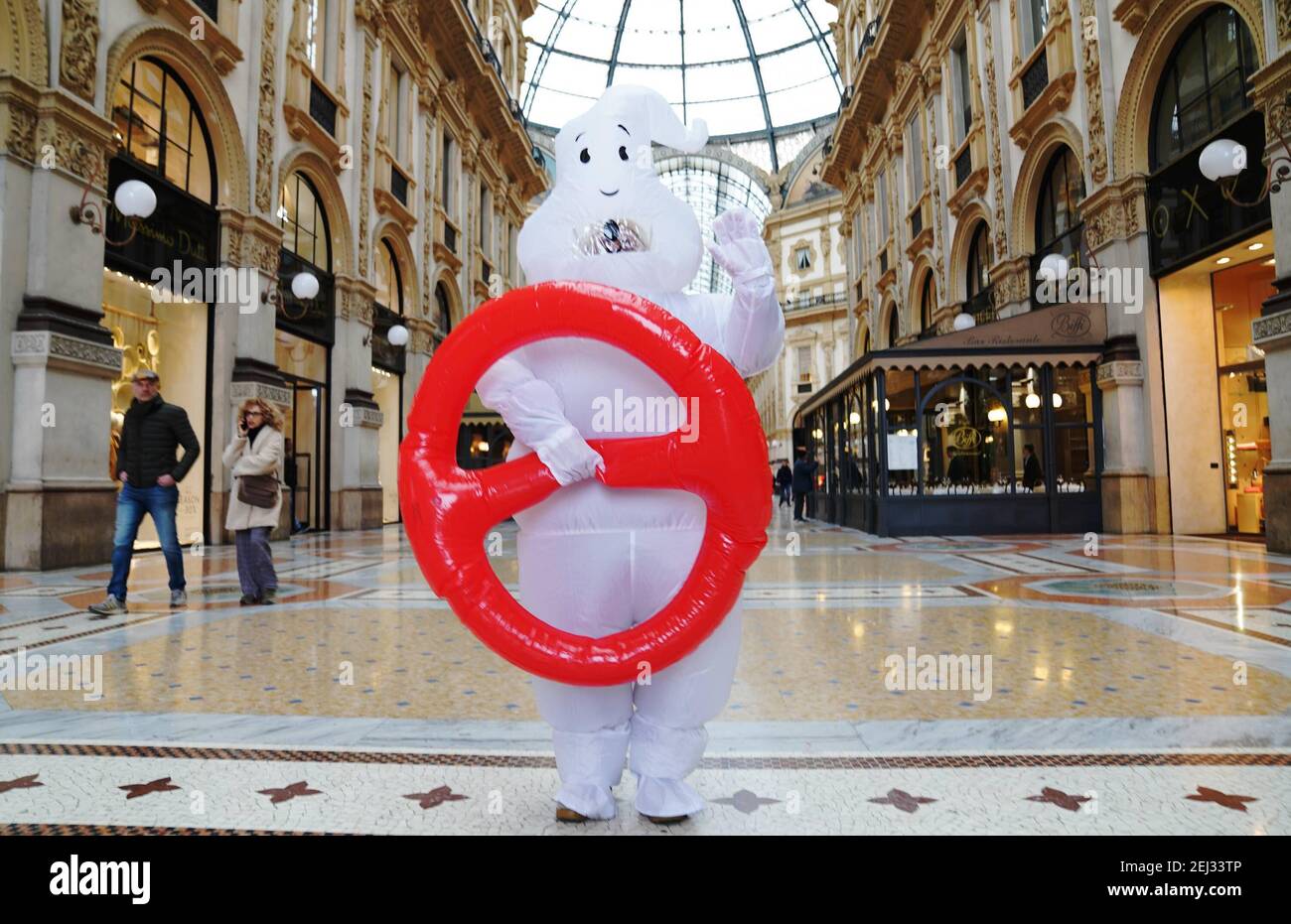 Reportage, Italy. 13th Mar, 2021. 3/13/2021 - Milan, Coronavirus, Masked children and young people for Carnival in the center, Piazza Duomo and Galleria Vittorio Emanuele (Milan - 2020-02-29, Duilio Piaggesi) ps the photo can be used in respect of the context in which it was taken, and without defamatory intent of the decorum of the people represented Editorial Usage Only (Photo by IPA/Sipa USA) Credit: Sipa USA/Alamy Live News Stock Photo