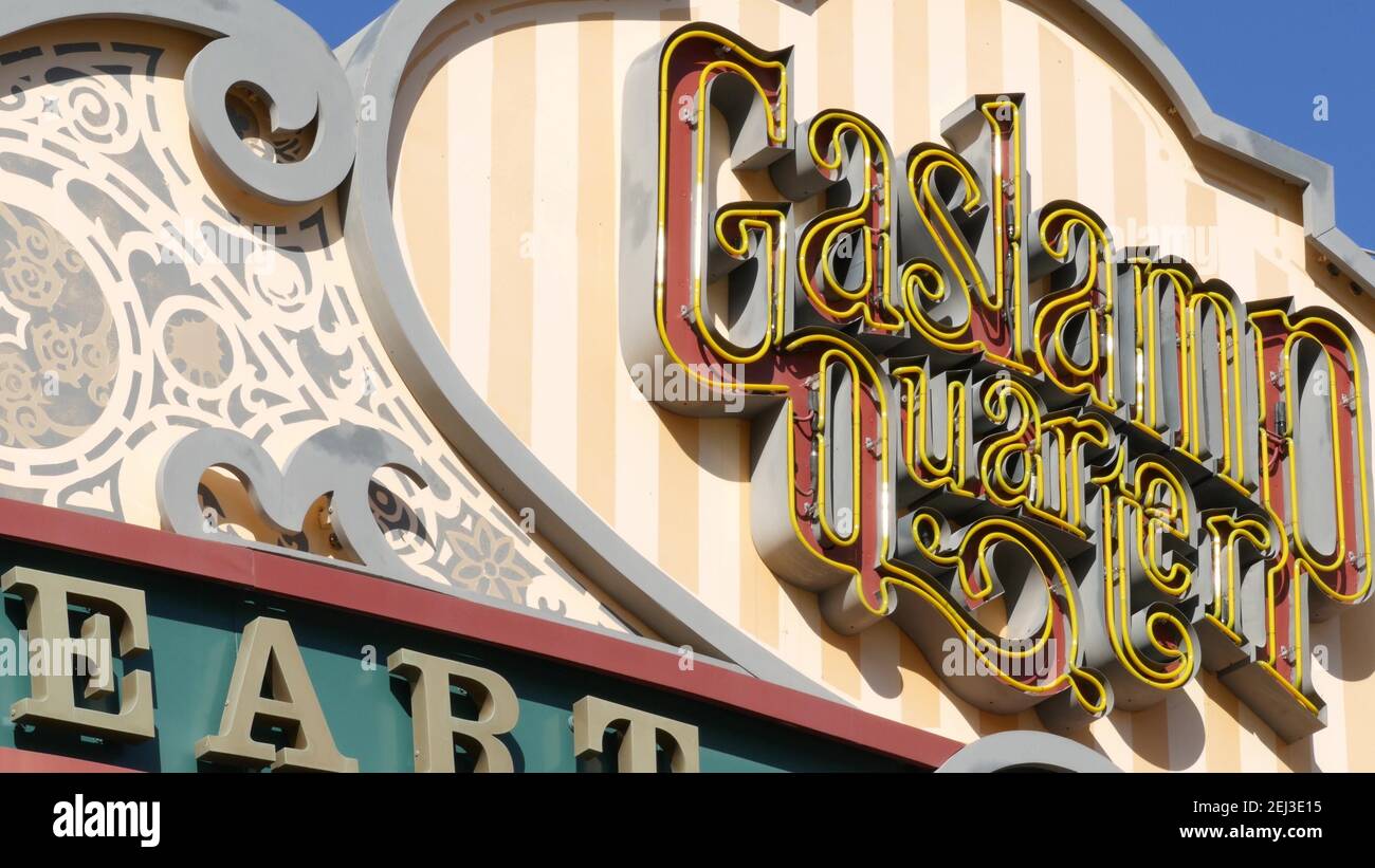 SAN DIEGO, CALIFORNIA USA - 13 FEB 2020: Gaslamp Quarter historic entrance arch sign. Retro signboard on 5th ave. Iconic vintage signage, old-fashione Stock Photo