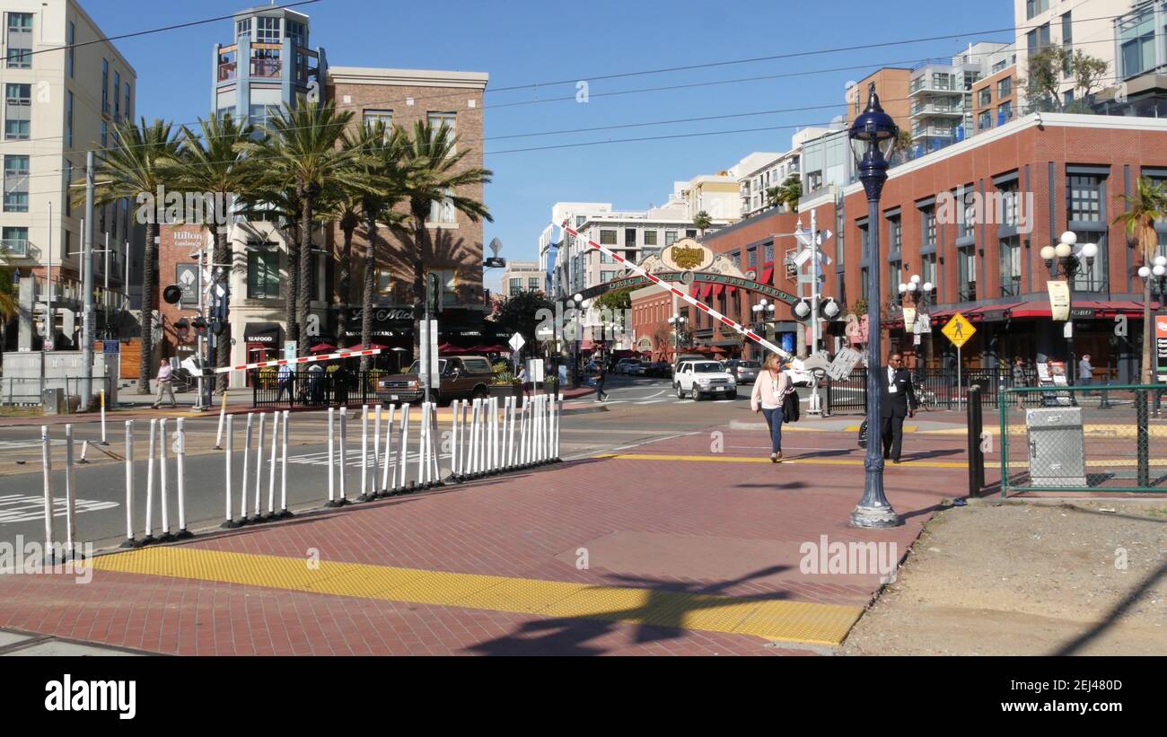 SAN DIEGO, CALIFORNIA USA - 13 FEB 2020: Gaslamp Quarter historic entrance arch sign. Retro signboard on 5th ave. Iconic vintage signage. Trolley trac Stock Photo