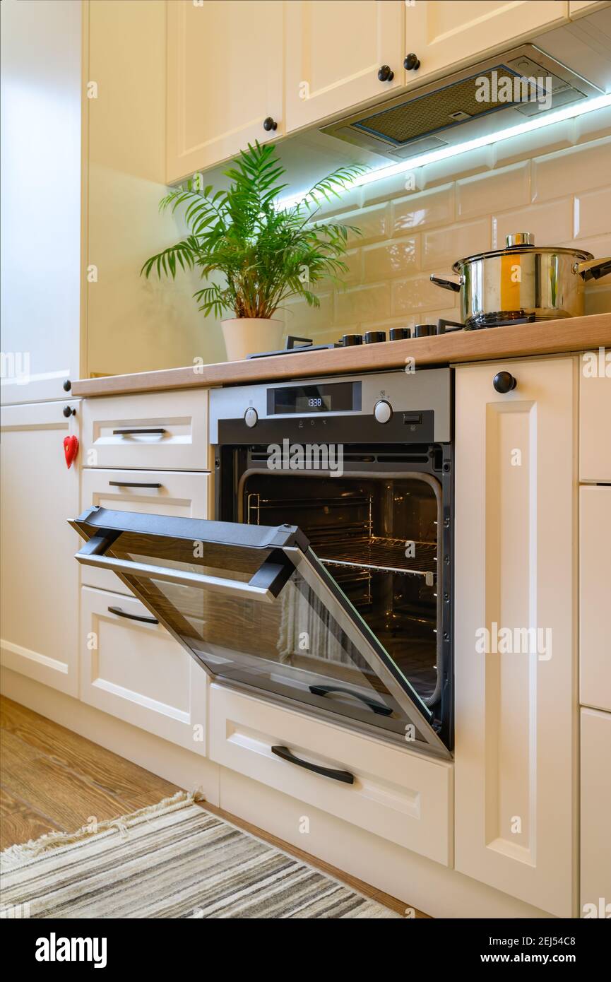 Cozy modern kitchen interior Stock Photo Alamy