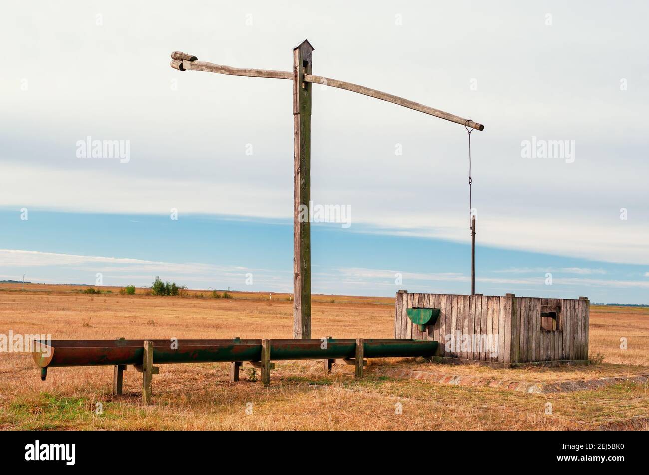 Old wooden water well sweep, Hortobagy Hungary Stock Photo