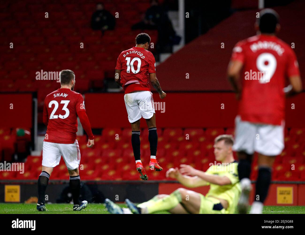 Marcus Rashford Side Marcus rashford 2021 old trafford hi-res stock photography and images ...