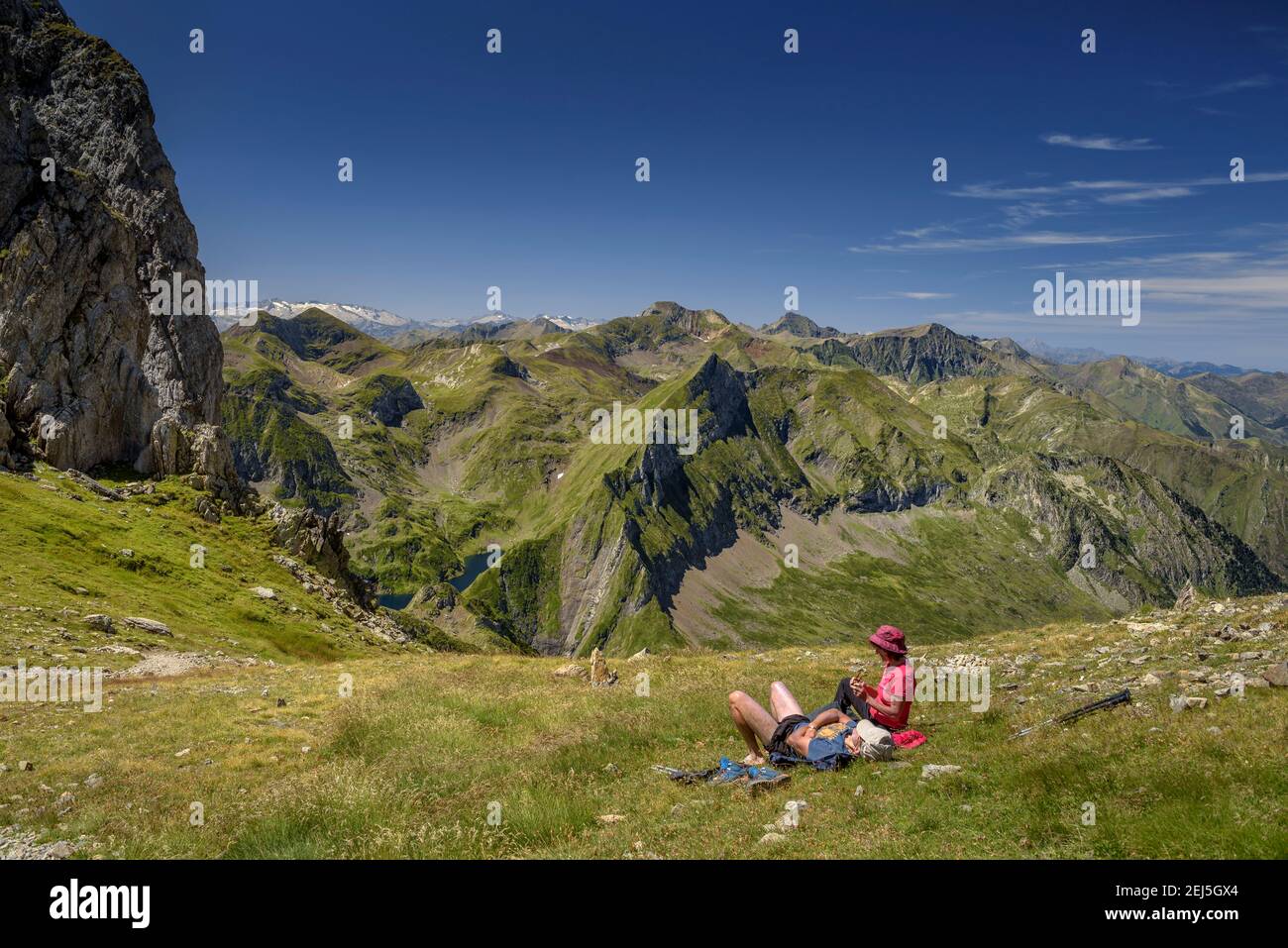 Views from the Faustin mountain pass (Ariège, Pyrenees, France) ESP