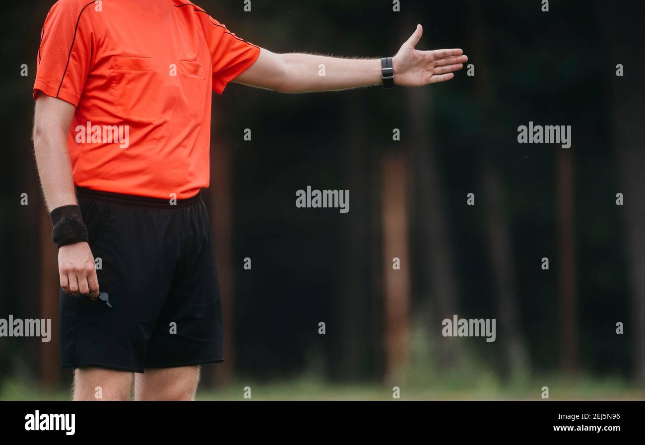 Referee blowing whistle hires stock photography and images Alamy