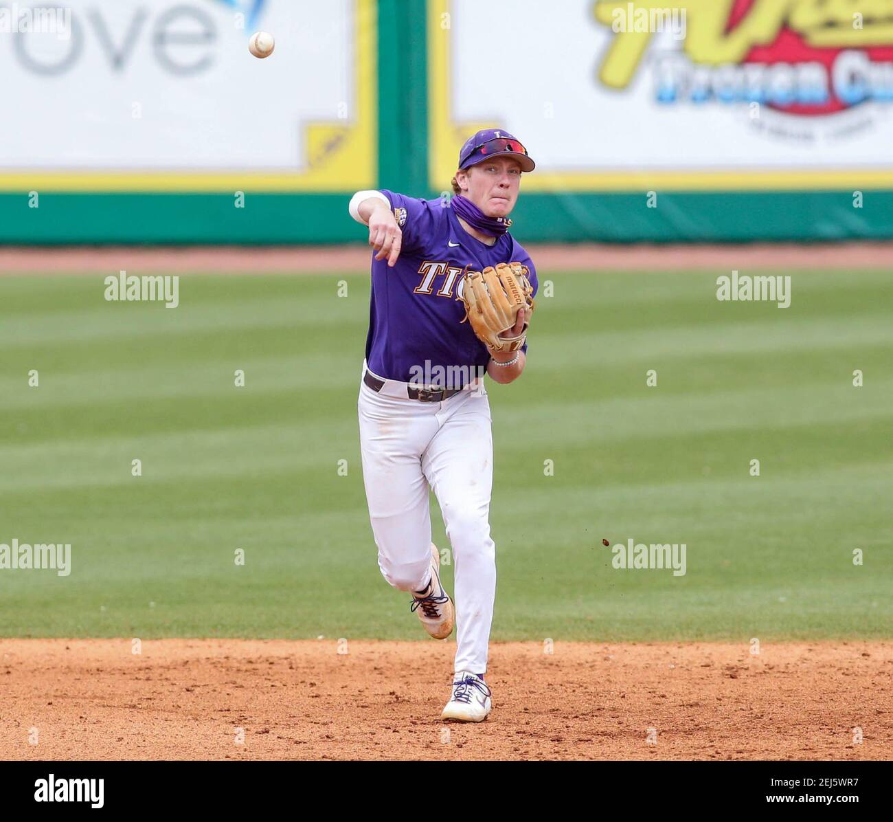 Baton Rouge, LA, USA. 21st Feb, 2021. LSU shortstop Zach Arnold (2) makes a throw to first base during NCAA Baseball action between the Air Force Academy and the LSU Tigers at Alex Box Stadium, Skip Bertman Field in Baton Rouge, LA. Jonathan Mailhes/CSM/Alamy Live News Stock Photo