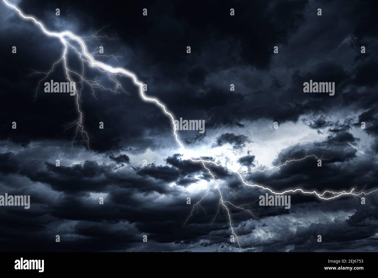 Lightning strike against the background of a cloudy sky Stock Photo - Alamy
