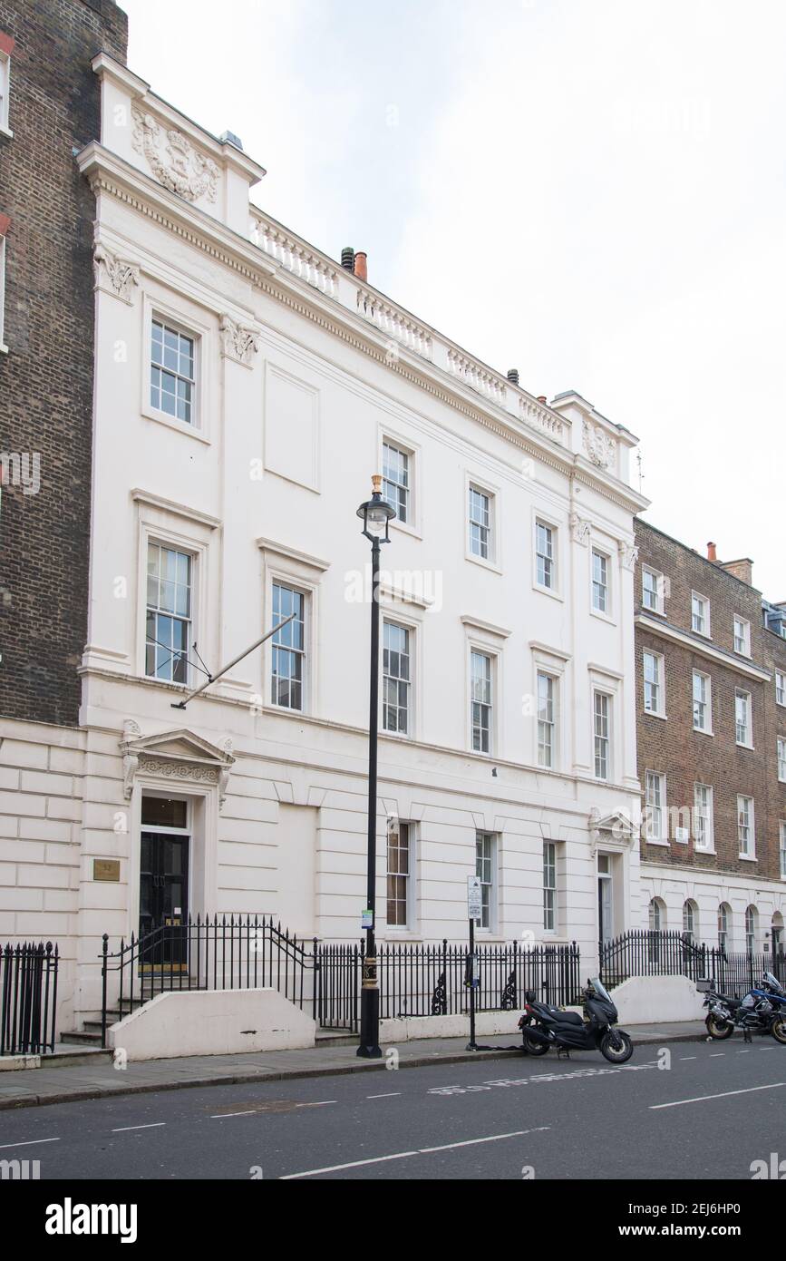 Grosvenor Estate Office 53 Davies Street Stock Photo Alamy