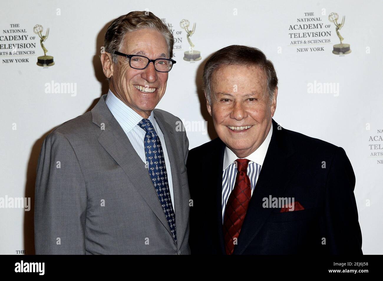 New York, NY, USA. 30 November, 2017. Gold Circle Inductees, Maury Povich, Marvin Scott at the 2017 Gold & Silver Circle Induction Ceremony at the Lambs Club. Credit: Steve Mack/Alamy Stock Photo