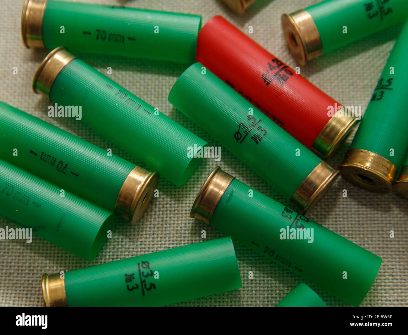Green shotgun shell hires stock photography and images Alamy