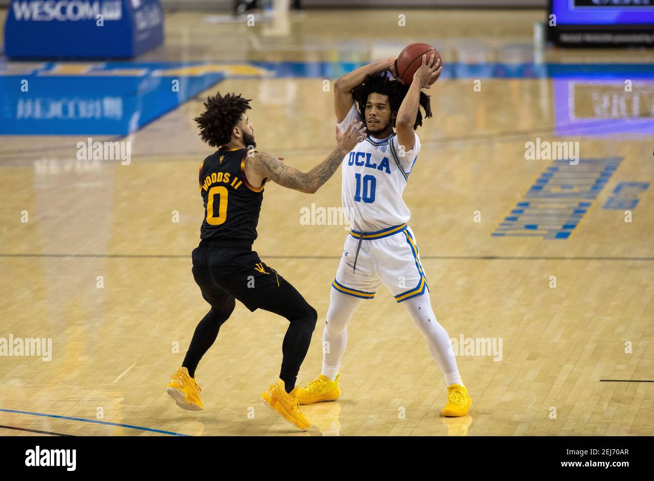 UCLA Bruins guard Tyger Campbell (10) in action during an NCAA ...