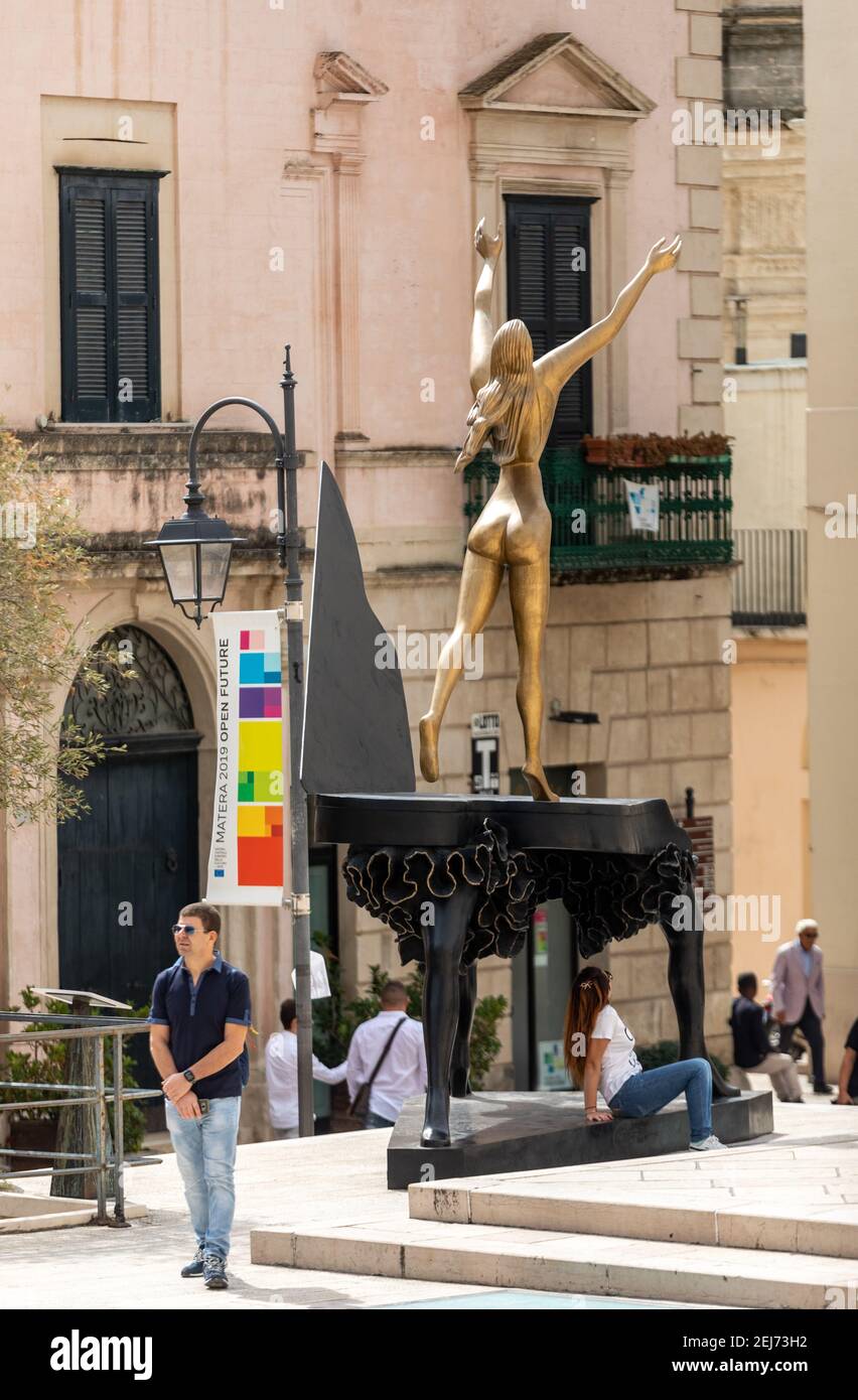 Matera, Italy - September 20, 2019: Matera, European Capital of Culture 2019.  Sculpture The surrealist piano by Salvador Dali on Piazza San Francesco  Stock Photo - Alamy