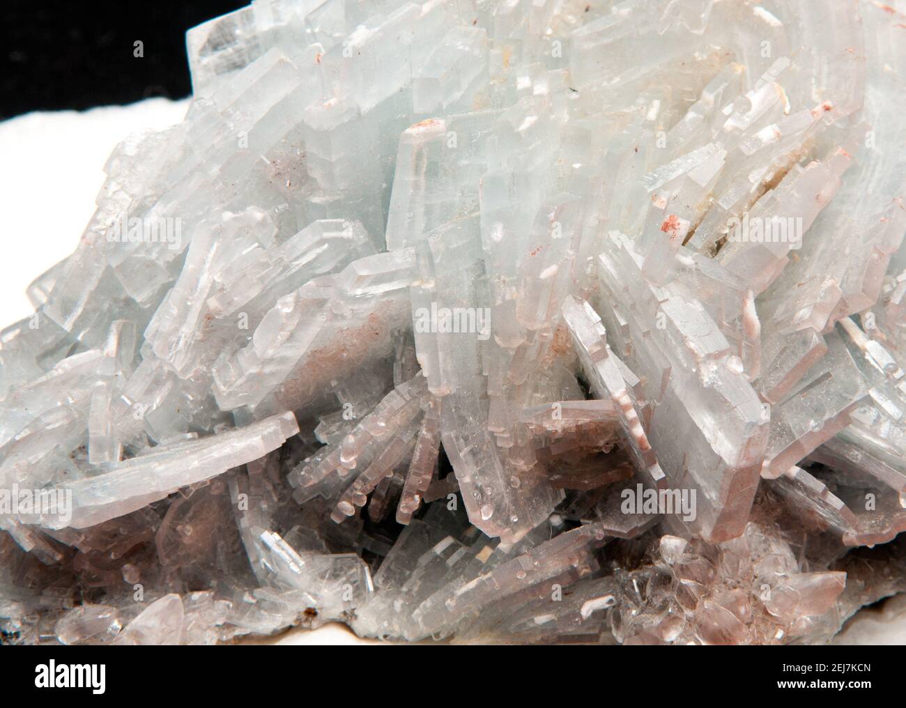 Closeup of the hard crystalline mineral quartz Stock Photo Alamy