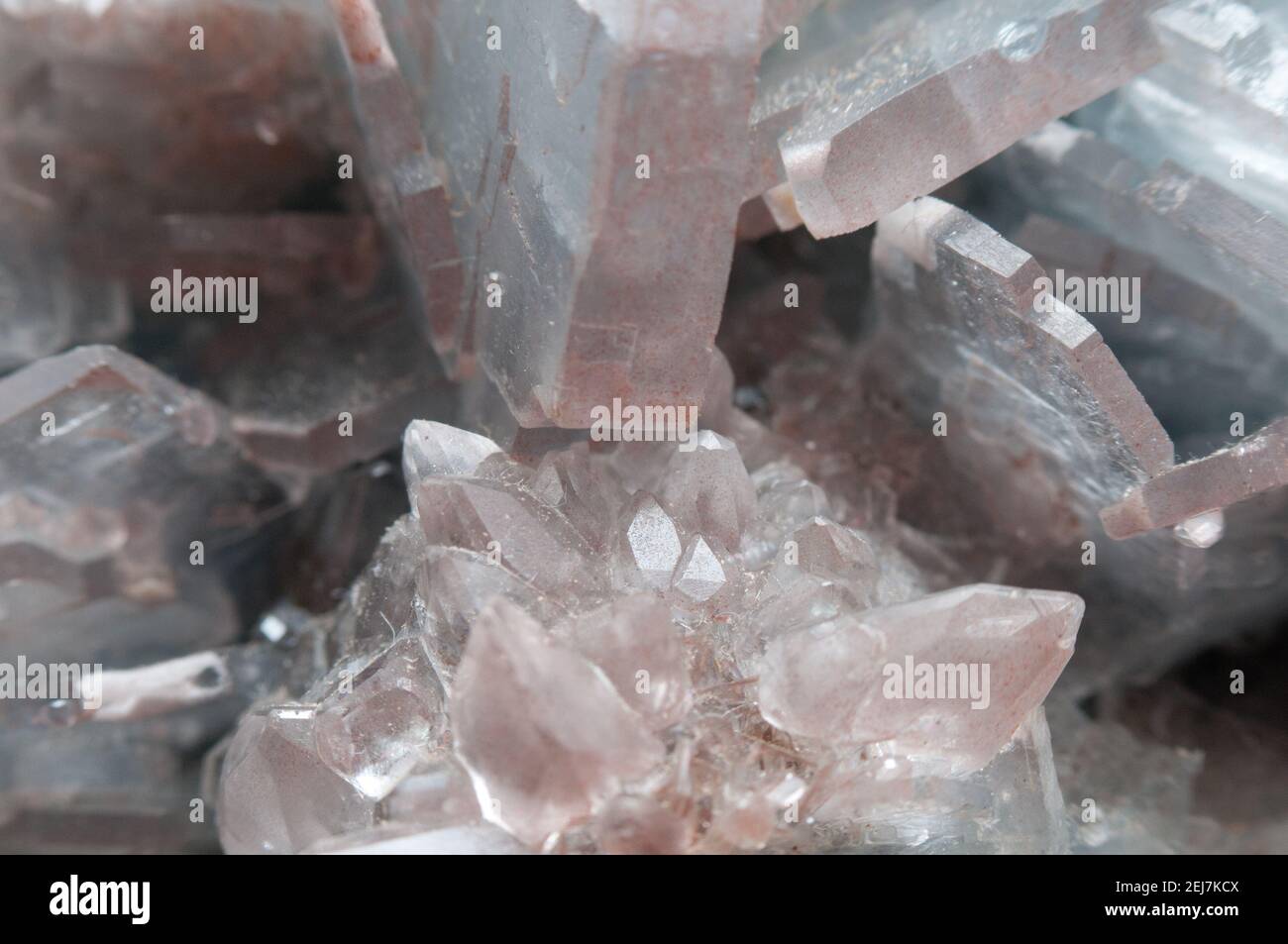 Closeup of the hard crystalline mineral quartz Stock Photo Alamy