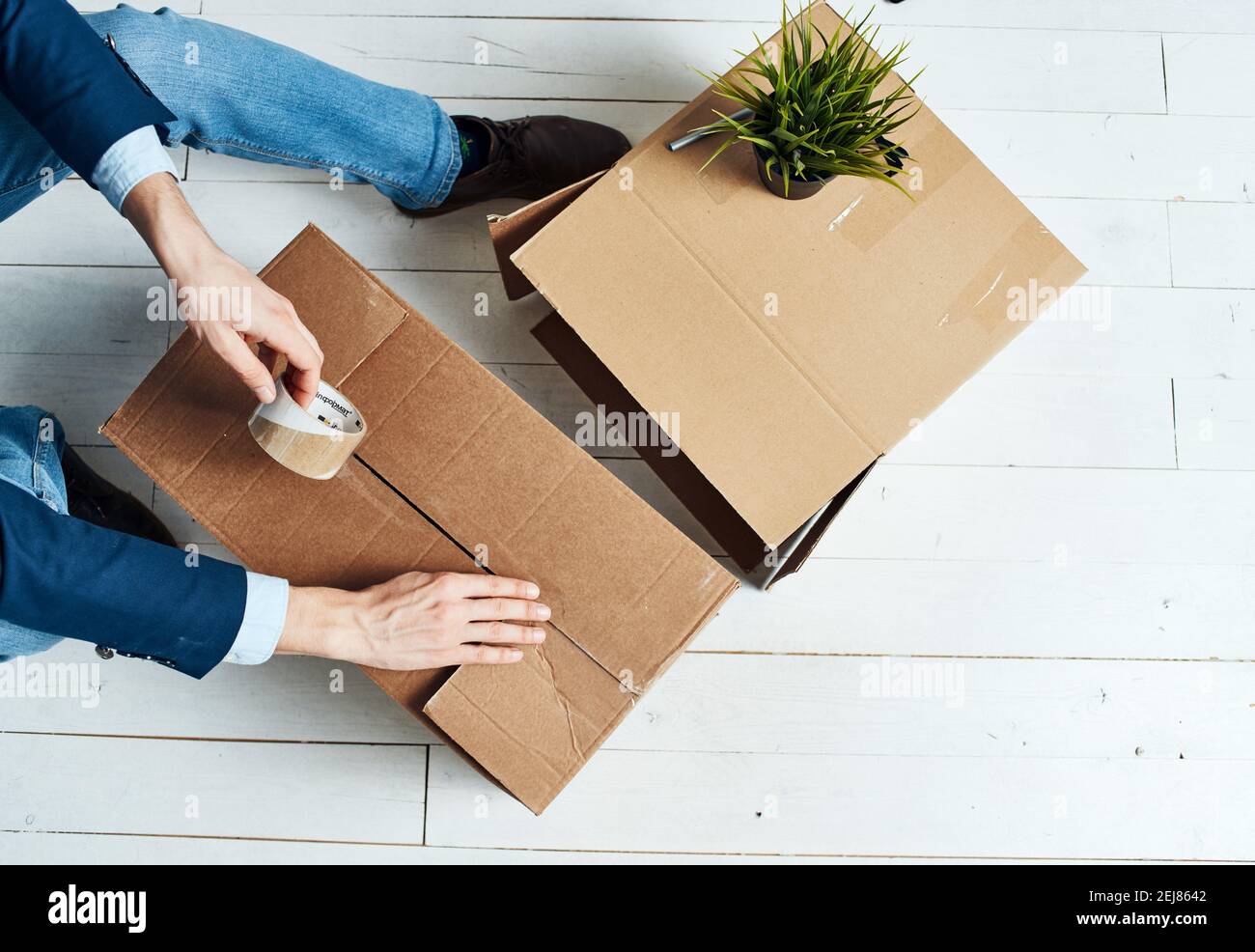 Boxes with things packing lifestyle office official work Stock Photo Alamy