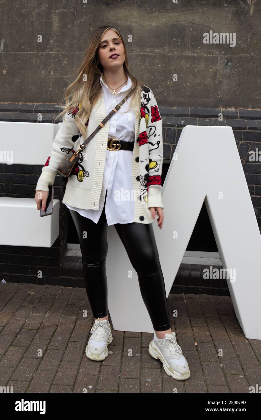 Fashion Enthusiast wearing Gucci Belt and Louis Vuitton bag attends the London Fashion Week Men's two Street Style. (Photo by Pietro Recchia / SOPA Images/Sipa USA Stock Photo - Alamy