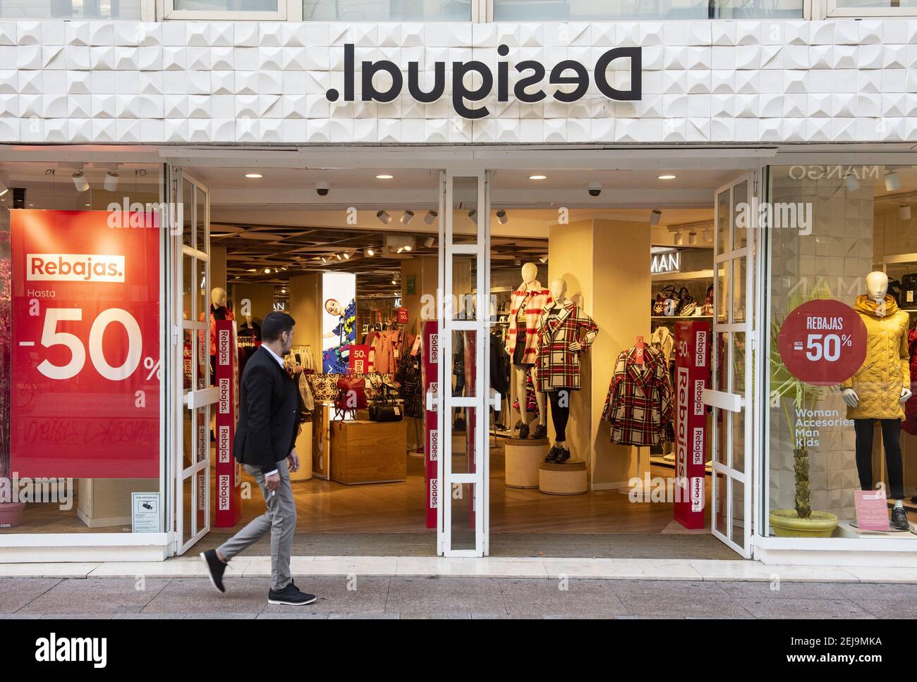 Spanish clothing brand Desigual store in Spain. (Photo by Budrul Chukrut /  SOPA Images/Sipa USA Stock Photo - Alamy
