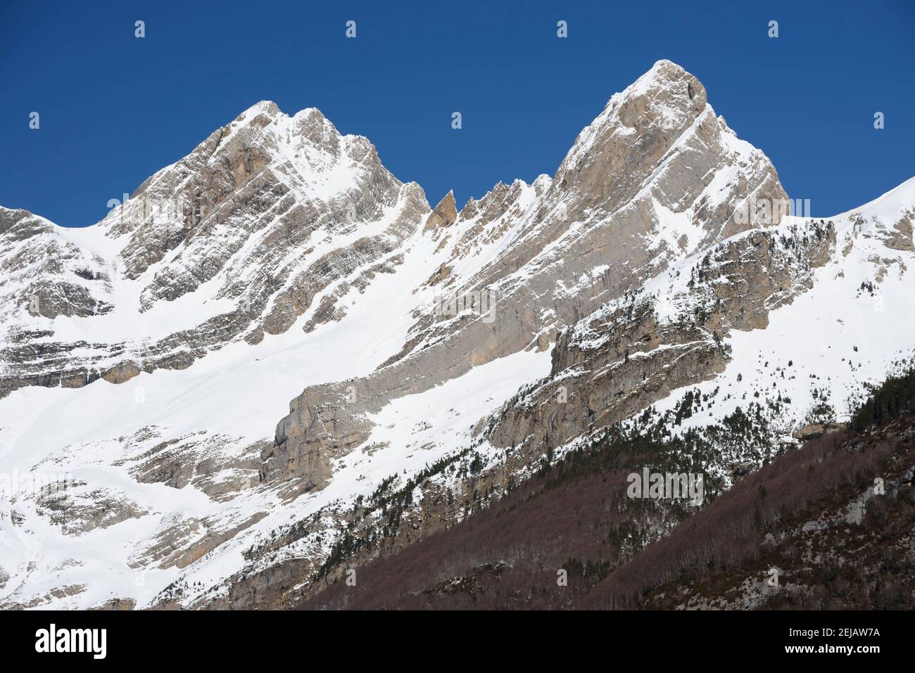 Punta Felqueral and Pineta peak in winter(Ordesa and Monte Perdido National Park, Pyrenees, Spain) Stock Photo