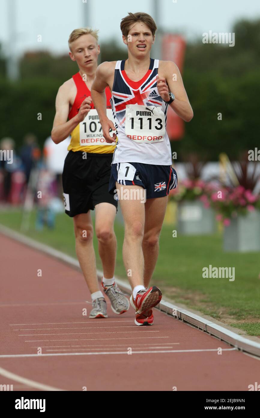 Cameron Corbishley leading Callum Wilkinson in the 5000m race walk at the England Athletics U17 Championship Stock Photo