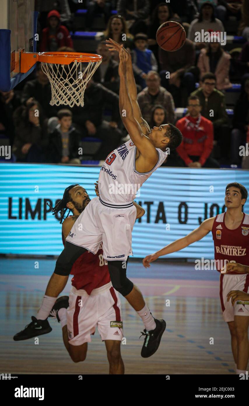 Sines, 01/19/2020 União Desportiva Oliveirense hosted this afternoon at Pavilhão Multiusos de