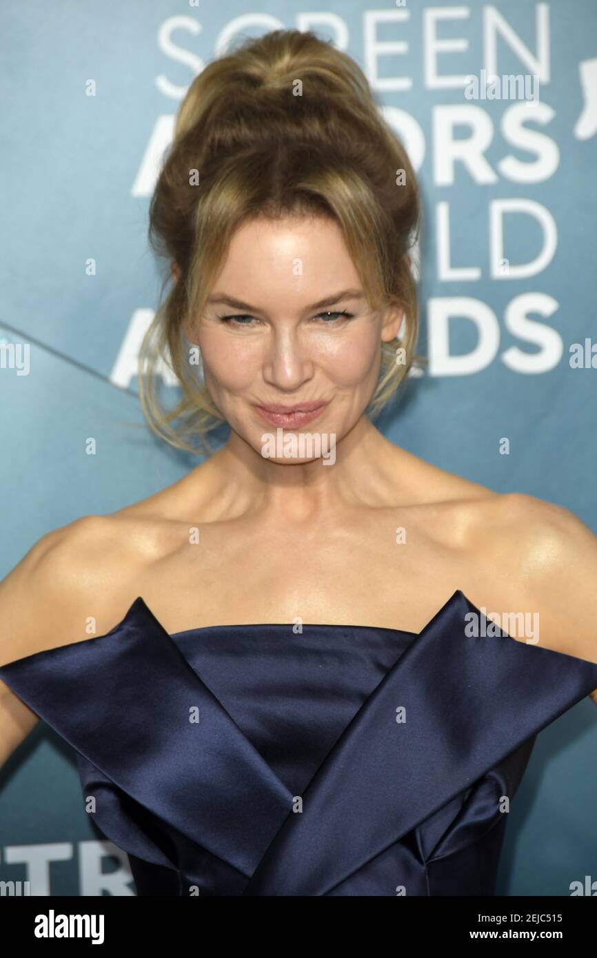 Renée Zellweger arrives for the 26th Annual Screen Actors Guild Awards
