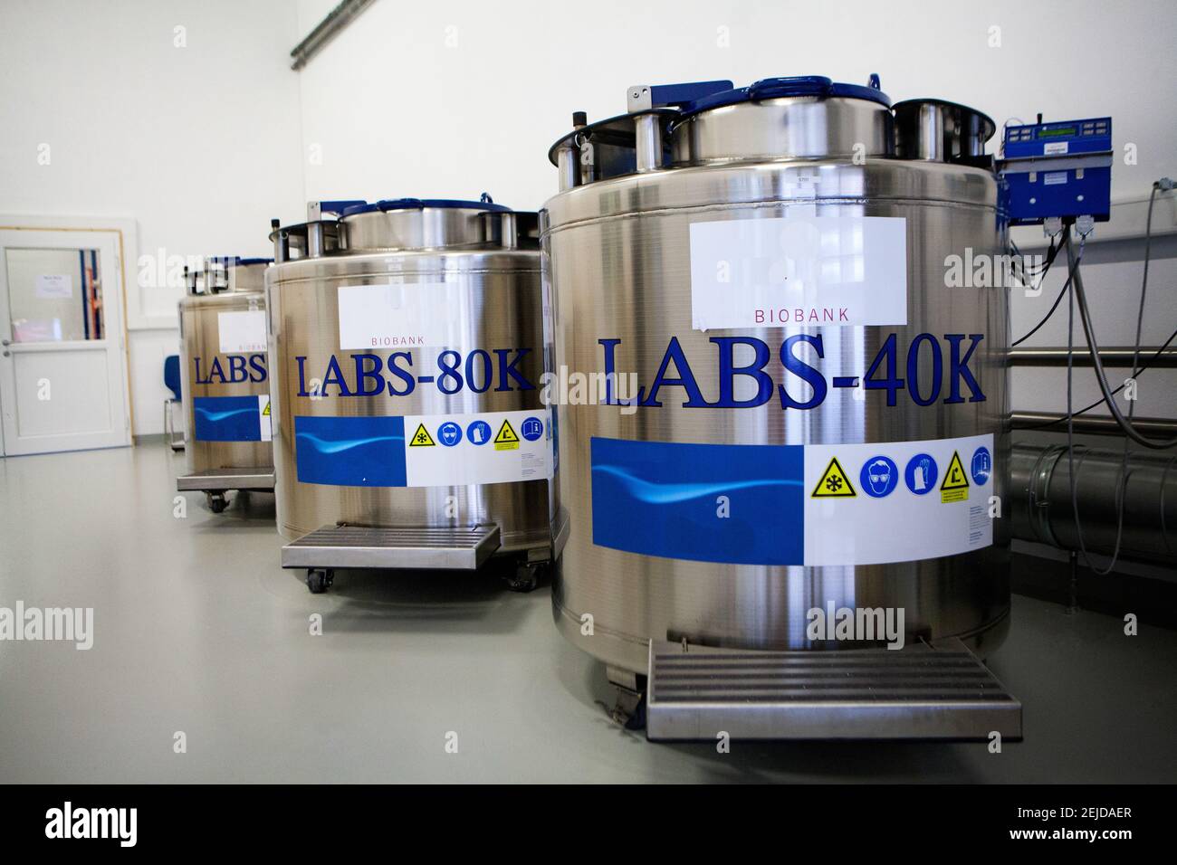 Nitrogen tanks to store stem cells from blood and umbilical cord tissue