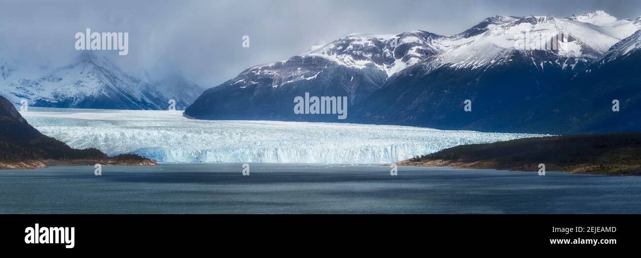 Perito Moreno Glacier, Southern Patagonian Ice Field, Los Glaciares National Park, Patagonia, Argentina Stock Photo