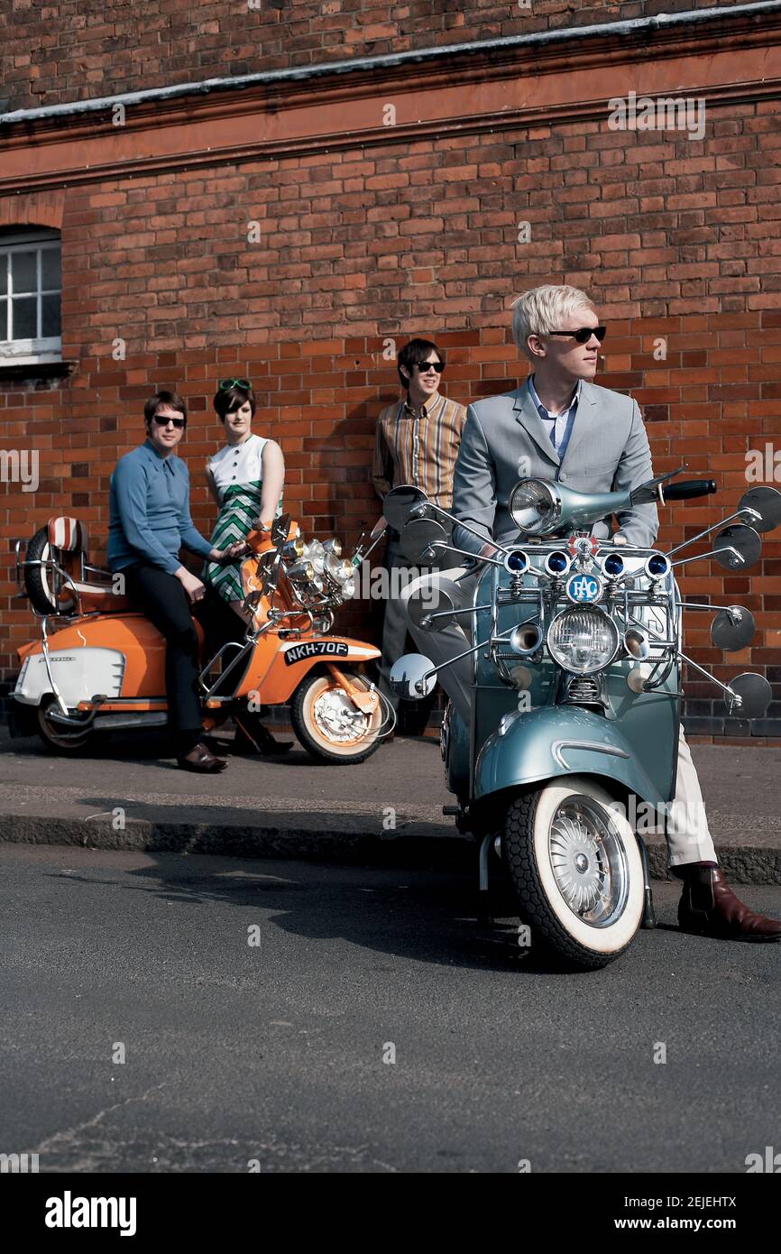 GREAT BRITAIN / England / London /mods on vespa and lambretta scooter possing in london Stock Photo