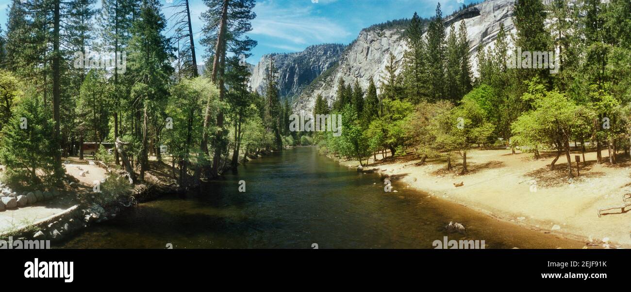 Tenaya Creek in Yosemite National Park, Mariposa County, California, USA Stock Photo