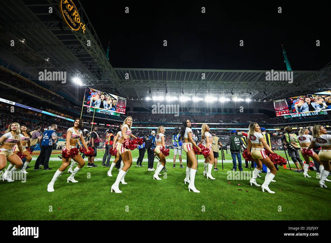The San Francisco 49ers cheerleaders during the third quarter of Super