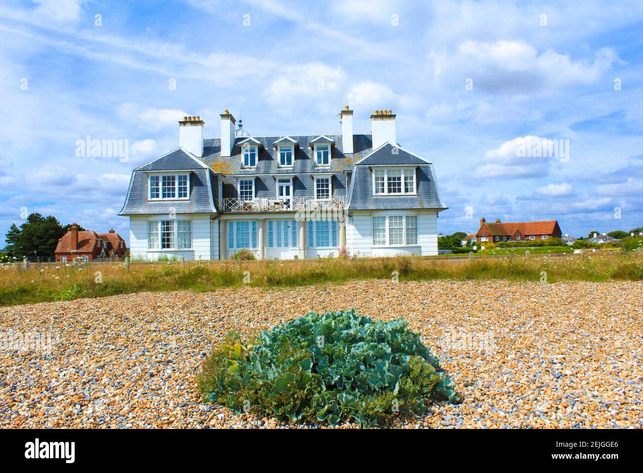 Seafront facade deal kent england hires stock photography and images