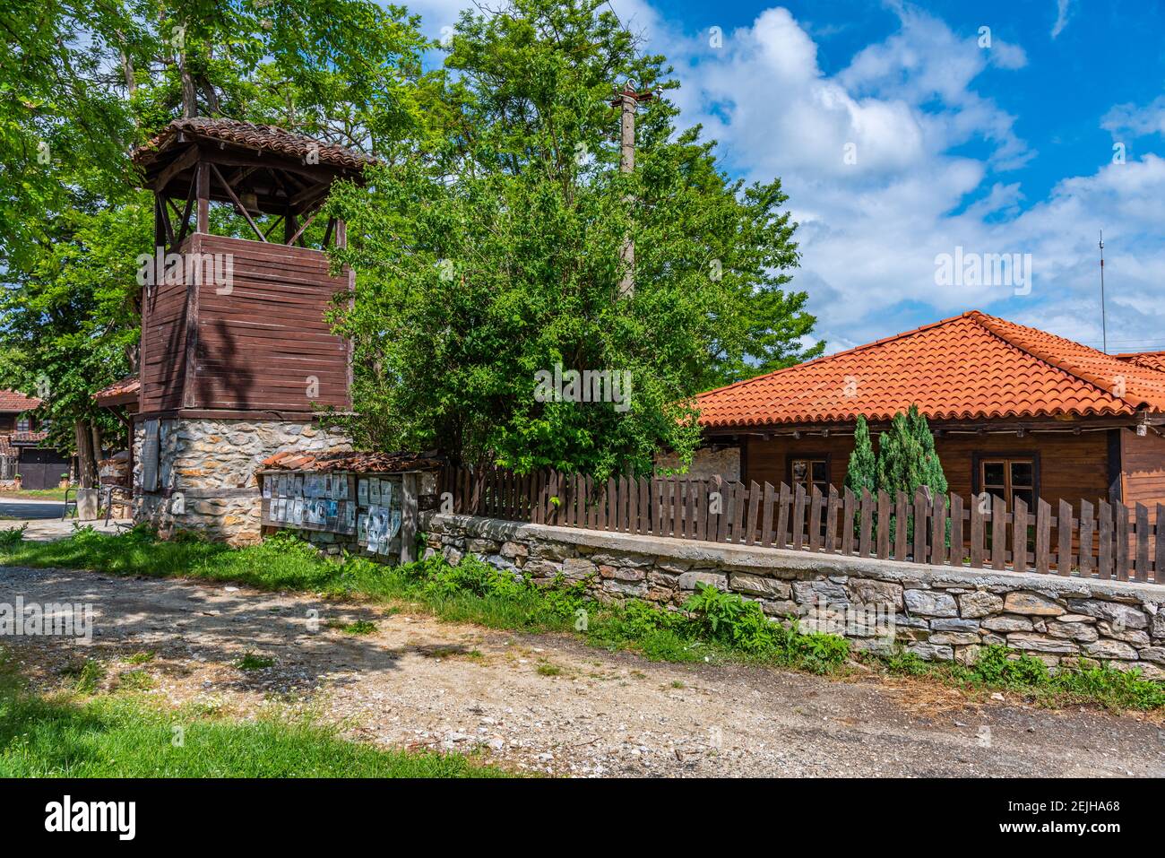 Traditional houses in Brashlyan village in Bulgaria Stock Photo - Alamy