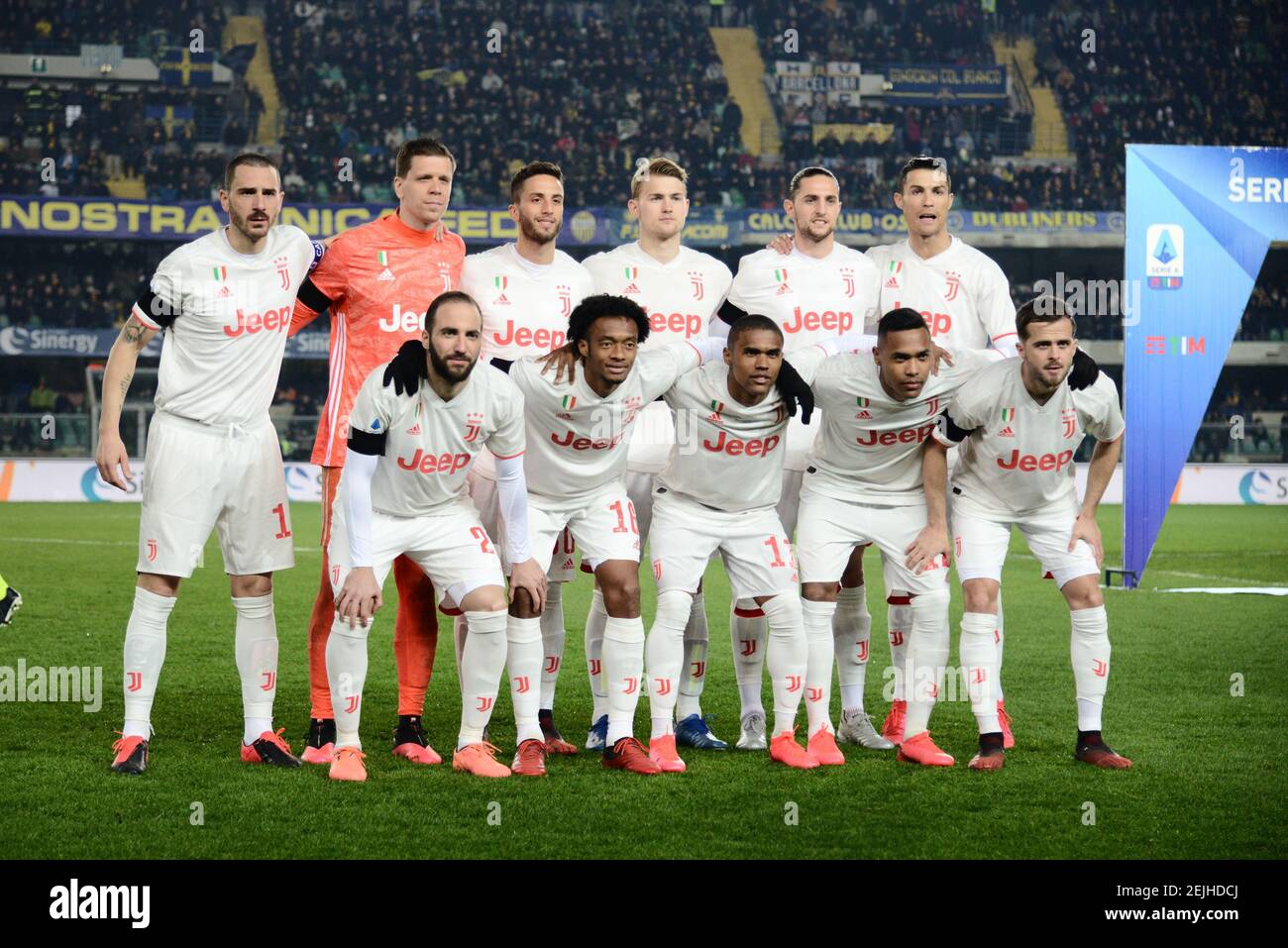 Turin, Italy. 16th May, 2022. Team of Juventus FC poses during the Serie A  2021/22 football match between Juventus FC and SS Lazio at the Allianz  Stadium. (Photo by Fabrizio Carabelli/SOPA Images/Sipa