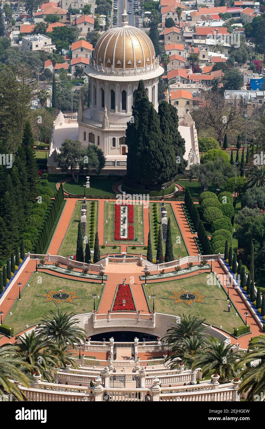 Elevated view of the Terraces of the Shrine of the Bab, Bahai Gardens, German Colony Plaza, Haifa, Israel Stock Photo