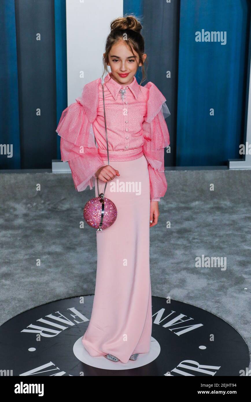 Julia Butters walking on the red carpet at the 2020 Vanity Fair Oscar