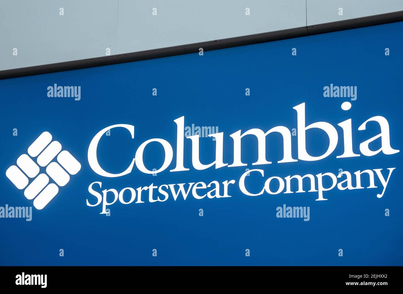 American sportswear brand Columbia logo seen in Hong Kong. (Photo by Budrul  Chukrut / SOPA Images/Sipa USA Stock Photo - Alamy