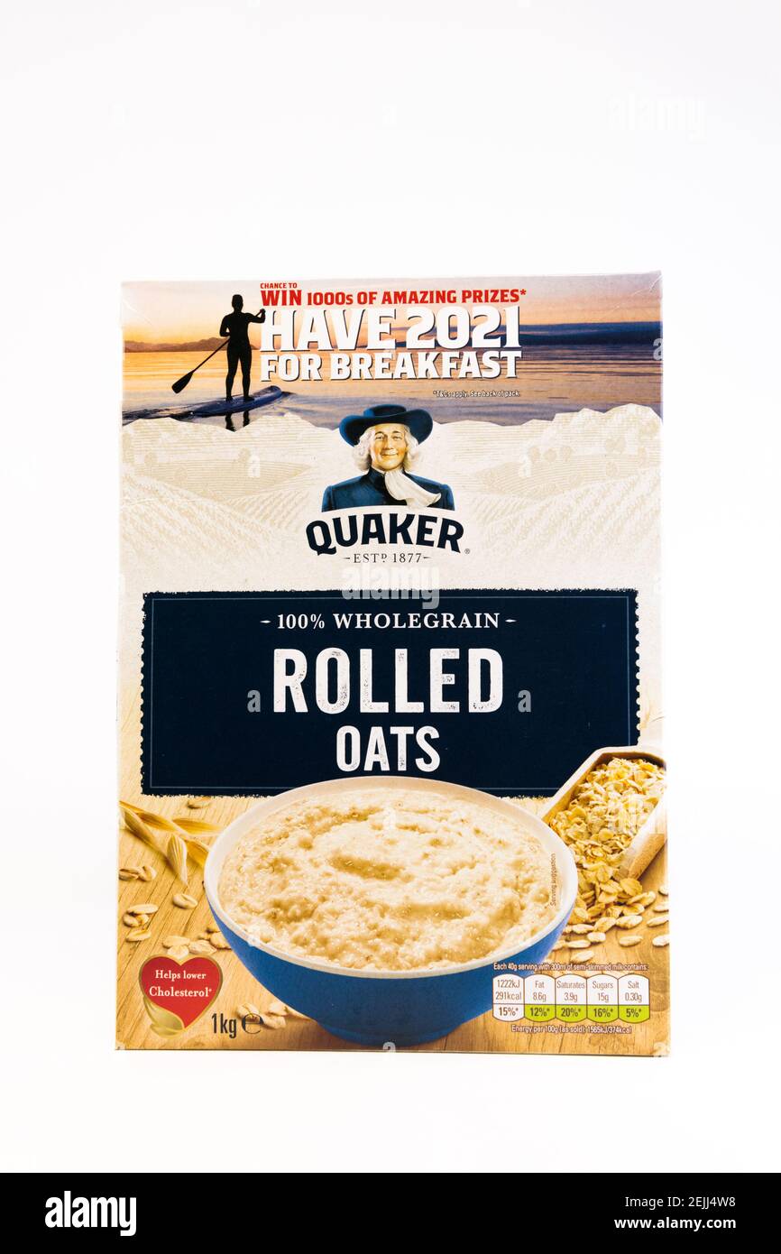 1kg box of Quaker 100% rolled oats. Stock Photo