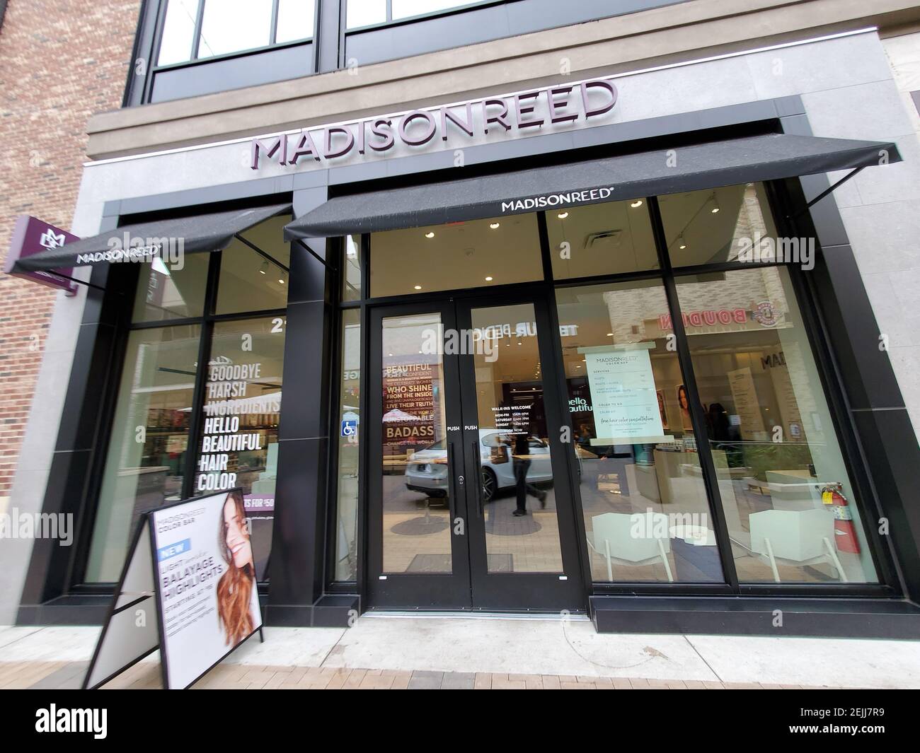 Wide angle of facade at Madison Reed hair color store in Broadway Plaza