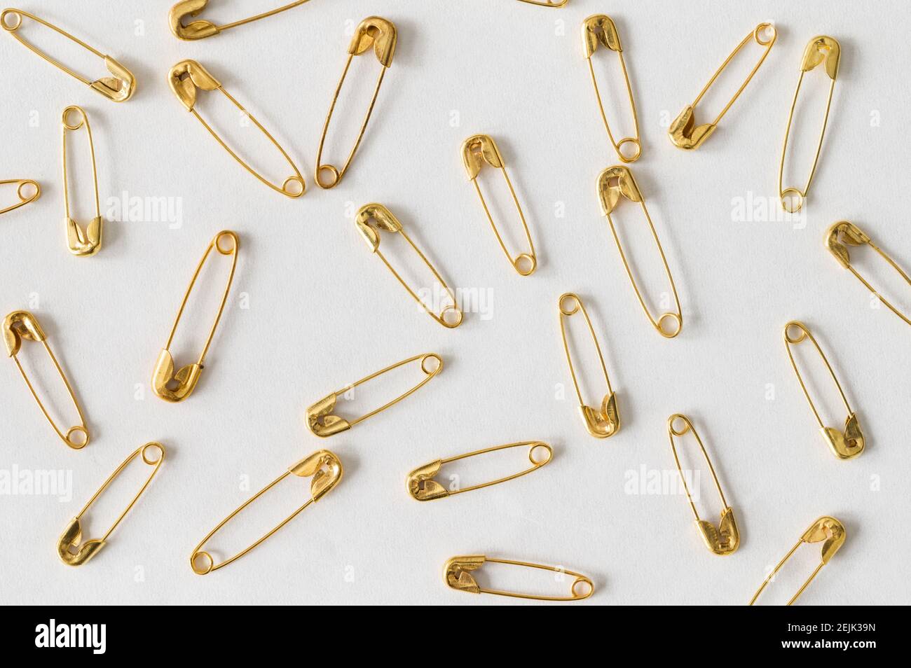 Free safety pin Photos & Pictures