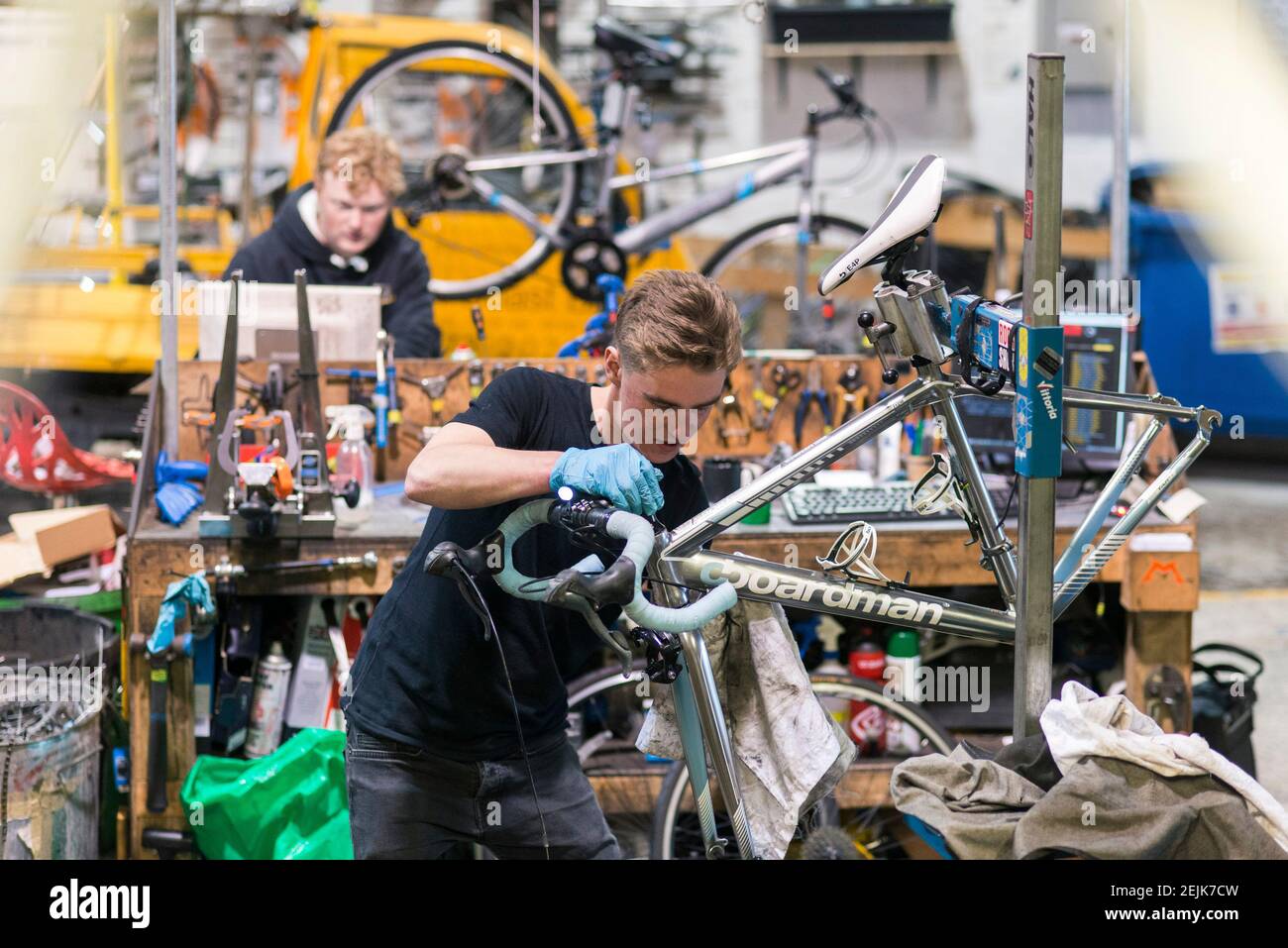 Mechanic cycling sale