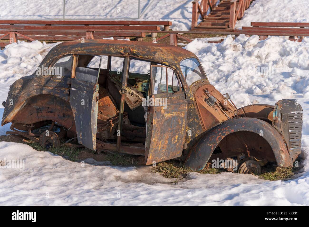 Abandoned military vehicles hi-res stock photography and images - Alamy