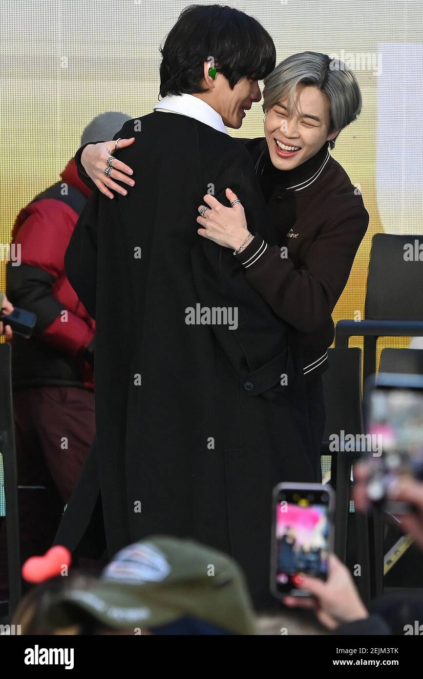 L R K Pop Band Bts Members Kim Tae Hyung Also Known As V And Park Ji Min Better Known As Jimin Take Part Of A Live Interview On Nbc S Morning Today Show At Rockefeller Plaza